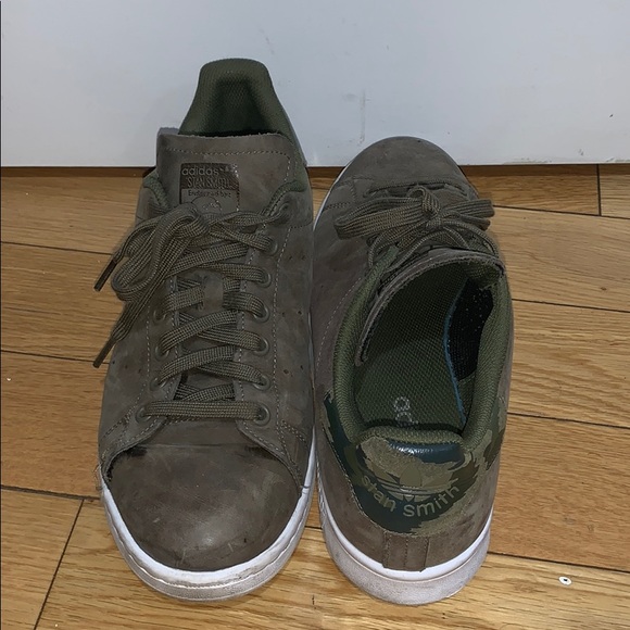 adidas army colour shoes